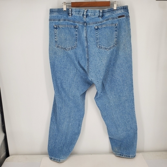 Liz Claiborne Jeans Womens 22 Petite Relaxed Fit Straight Blue Denim Pants - Picture 3 of 9